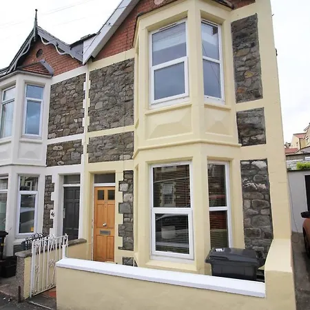 Victorian House In Trendy Southville 2bed & Garden Lägenhet
